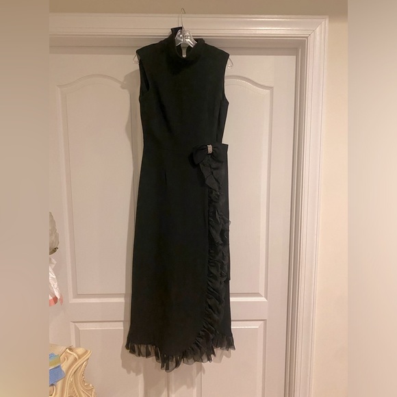 Dresses & Skirts - American Vintage Women’s Black Ruffle Dress